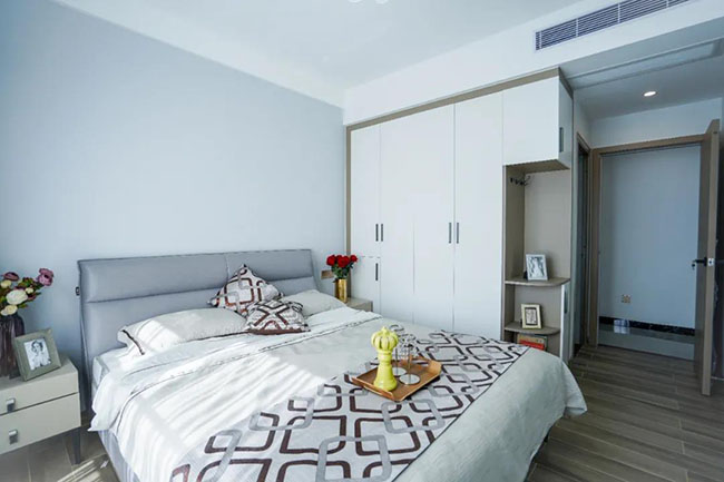 112㎡現(xiàn)代簡約，巧用配色締造環(huán)境格調，實用軟裝也能讓家庭美輪美奐